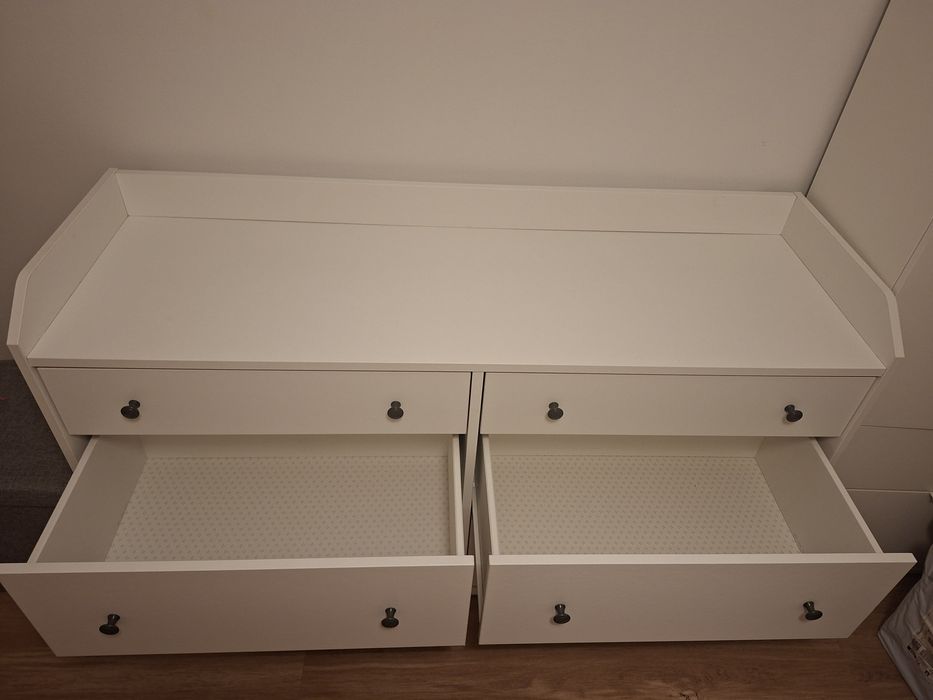 Cómoda IKEA HAUGA nova