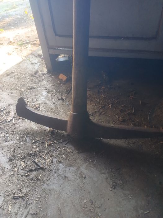 Antique Tools437598633822136323