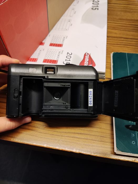 Maquina fotográfica rolo Yashina