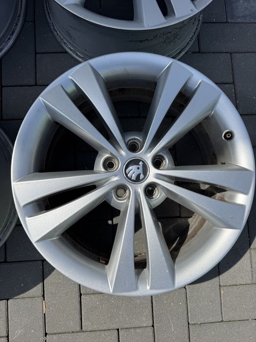 Диски колеса 18 R18 5 112 Skoda Шкода Октавія Octavia Yeti Karoq Карок Volkswagen Golf Jetta Touran Гольф Джетта Туран Сеат Леон