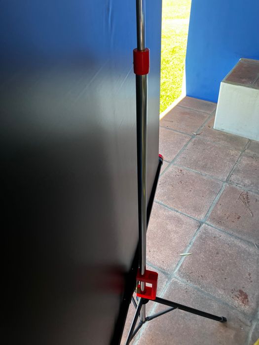 Projection Screen445124995365611521