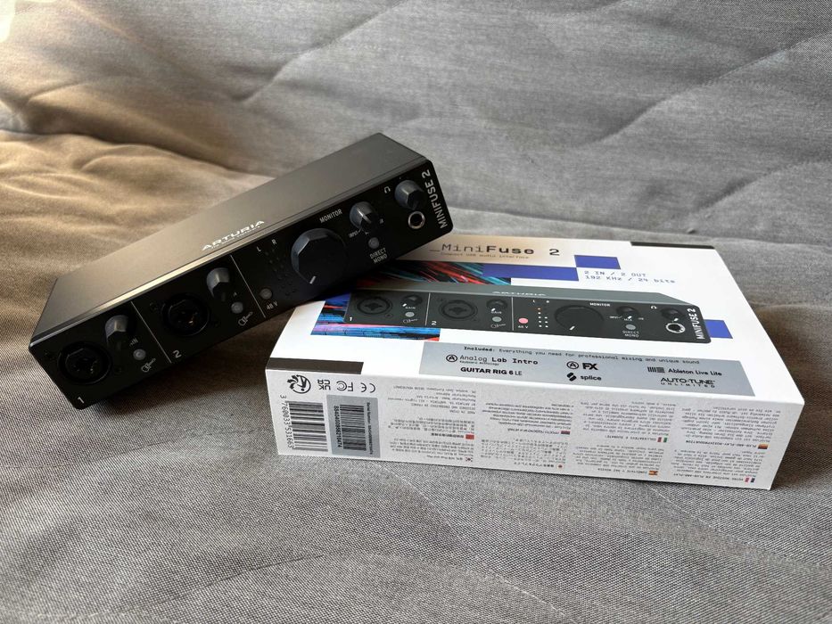 Interface audio Arturia MiniFuse 2 czarny usb midi