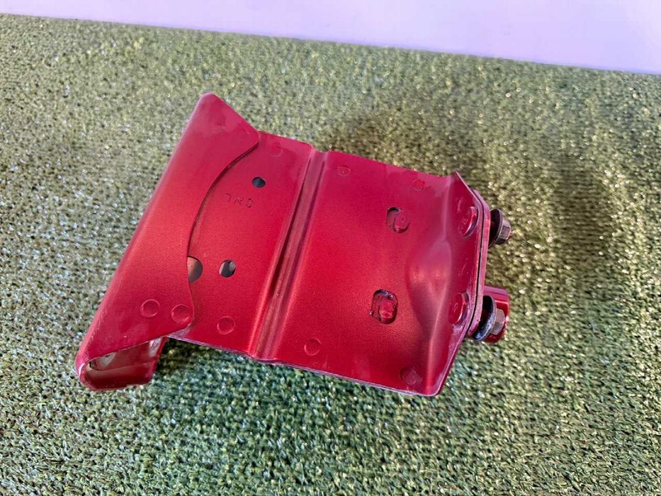 Кронштейн лонжерона переднього лівого Nissan Leaf 2011-2017/ Ліф 2014