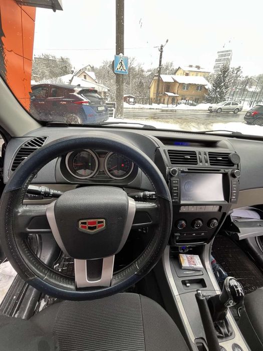 GEELY EMGRAND X 7 2014р 1.8 газ-бензин
