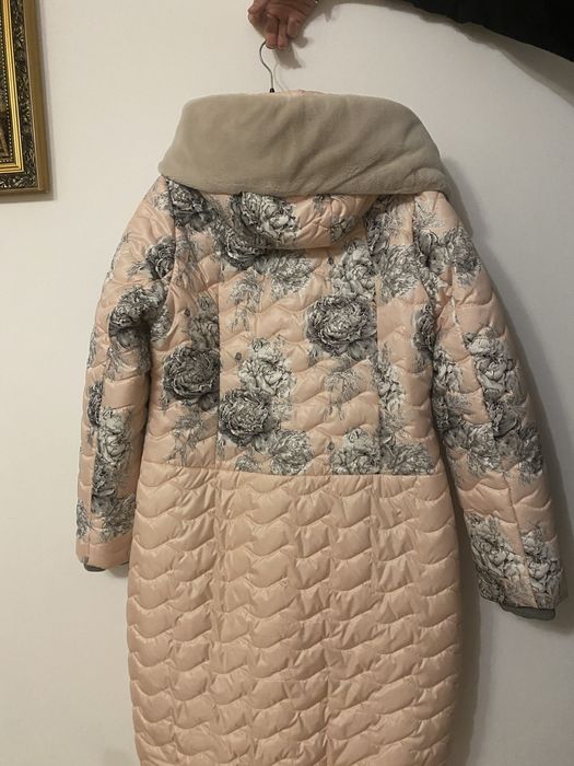 Куртка жіноча пуховик
