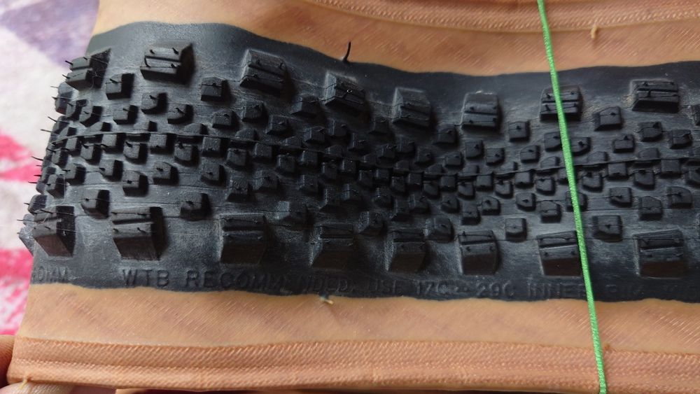 Гравійна покришка 700х40С WTB Raddler TCS Tubeless Light Fast Rolling