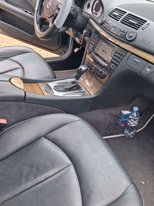MERCEDES klasa E W211