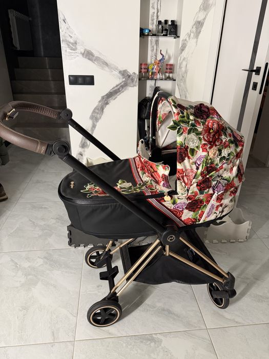 Коляска Cybex Mios Шасі Rose Gold+Люлька Lux Spring Blossom Light