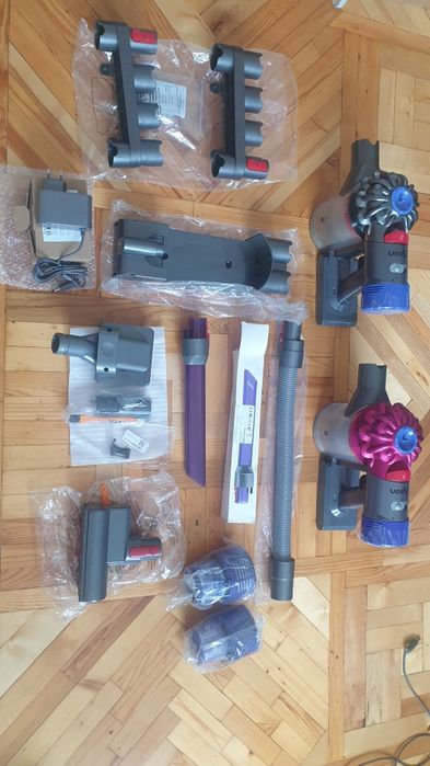 Пылесос Dyson V6, V7, V8, насадки, зарядное, фильтр v10