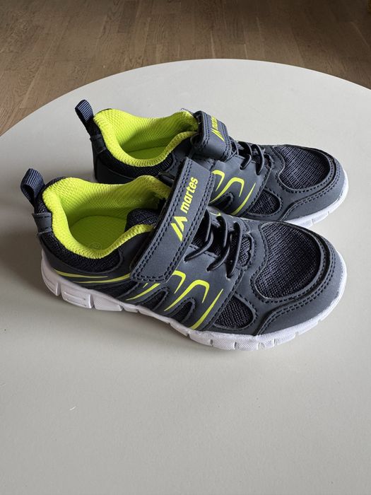 Nowe adidasy Martes rozm. 28