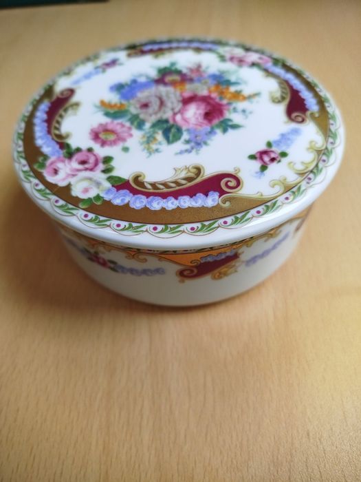 Guarda jóias em porcelana DEPOS pintado á mão