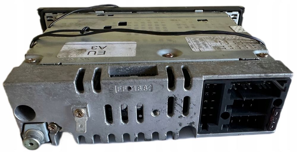 Fabryczne Radio Samochodowe Concert Audi A3 8L