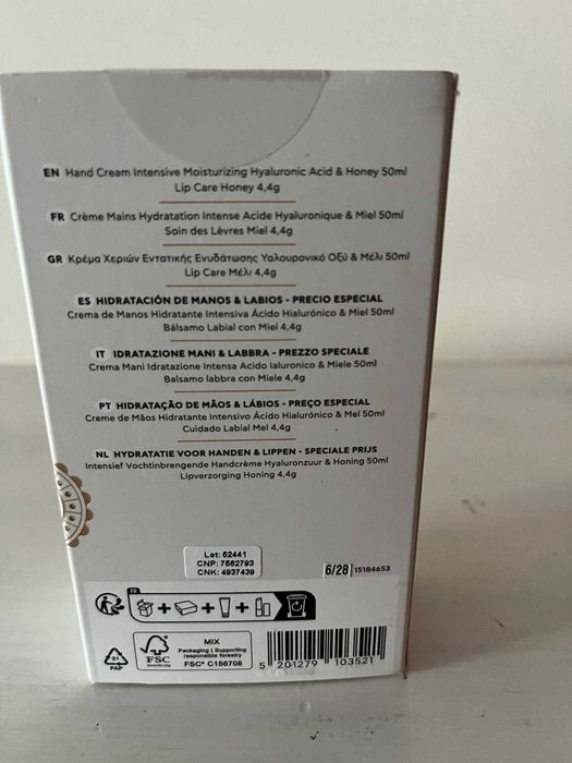 Creme mãos e bálsamo labial Apivita