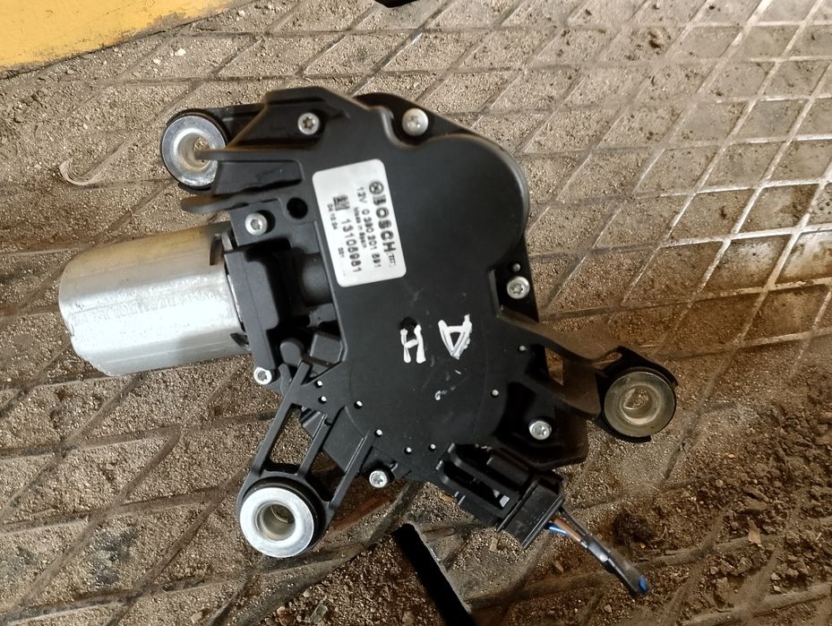 Mechanizm wycieraczki tył opel astra h