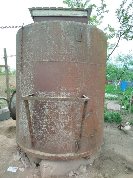 Велика цистерна 5 м3 (для зберігання зерна та інших культур)