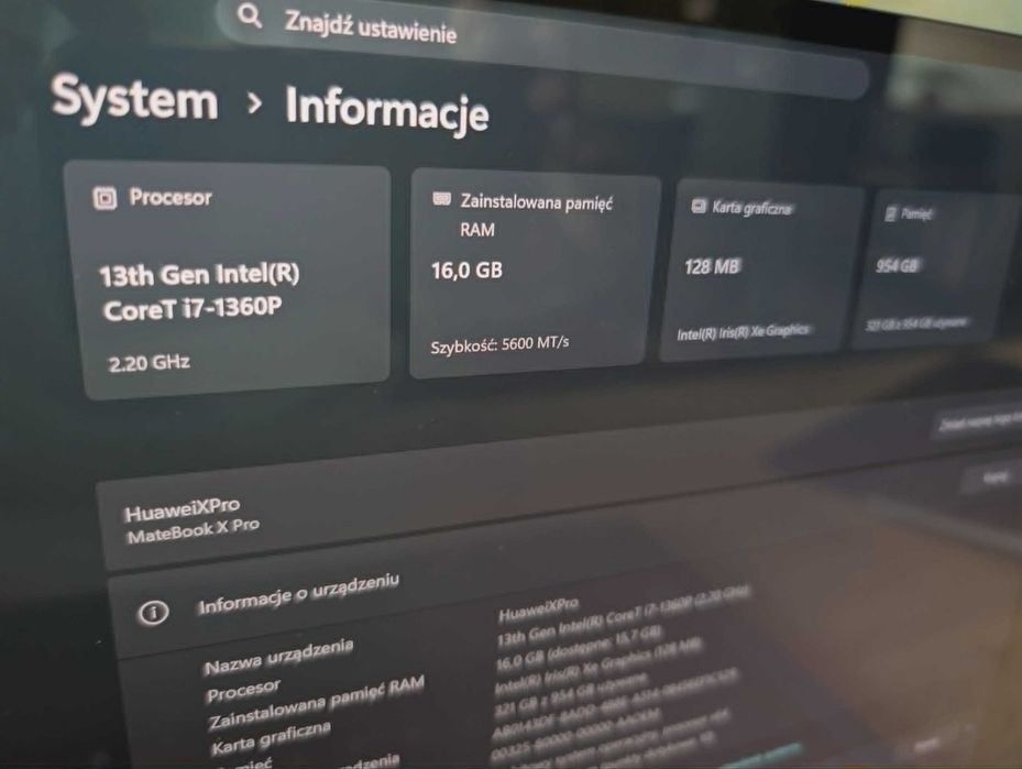Laptop Huawei Mate Pro X 2023 - stan bardzo dobry