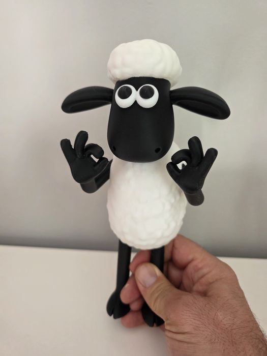 Figura decorativa inspirada na Ovelha Choné  - 23cm