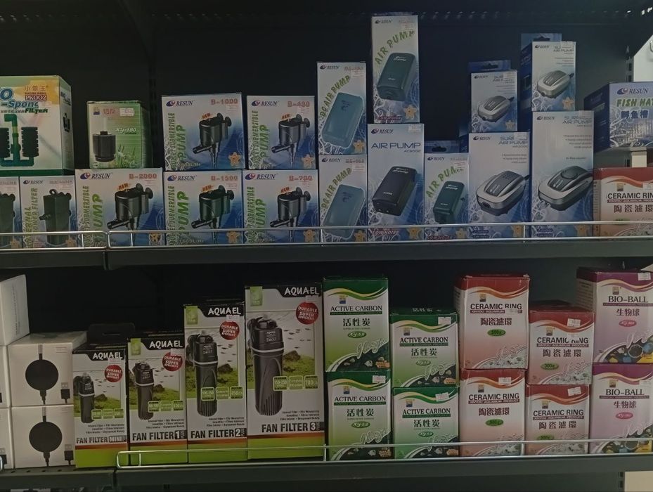 Акваріум.Акваріум під замовлення.Чистка  акваріума.