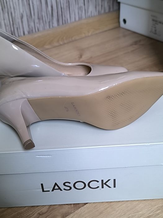 Czółenka damskie Lasocki roz.37 nowe