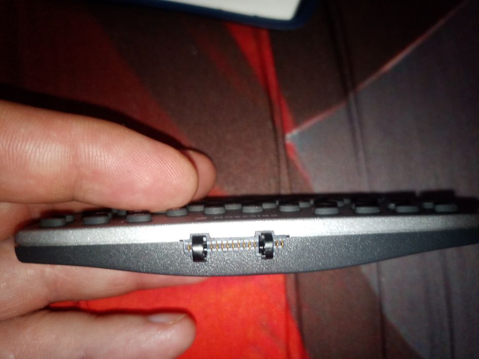 Sprzedam tanio stara klawiaturę do Sony Ericsson