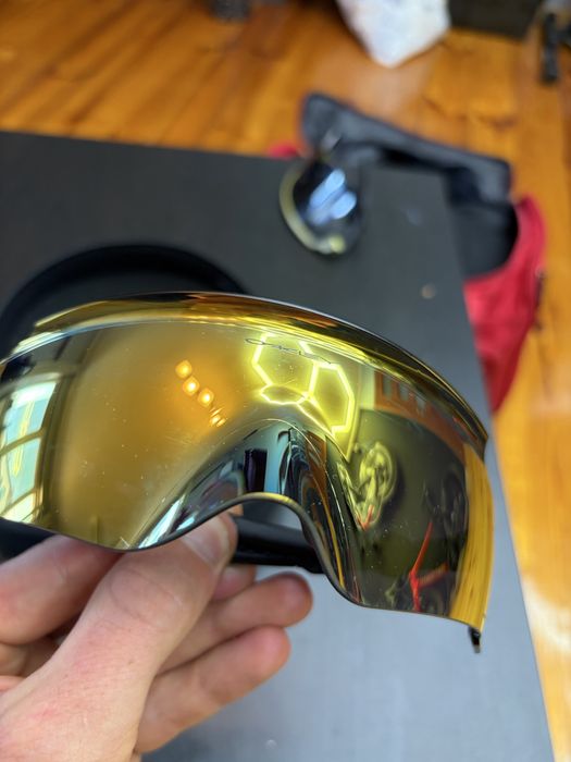 Oakley kato 24k gold