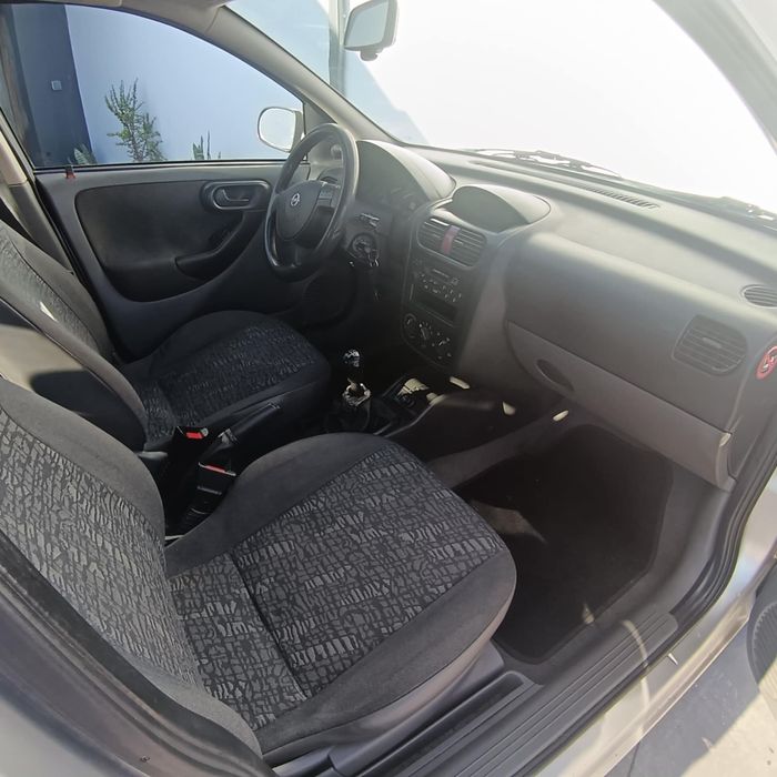 Opel corsa C 1.0 gasolina