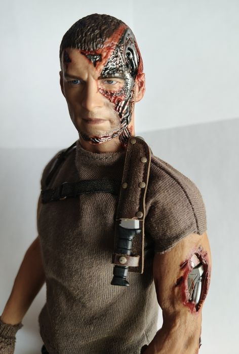 Marcus Wright Hot Toys