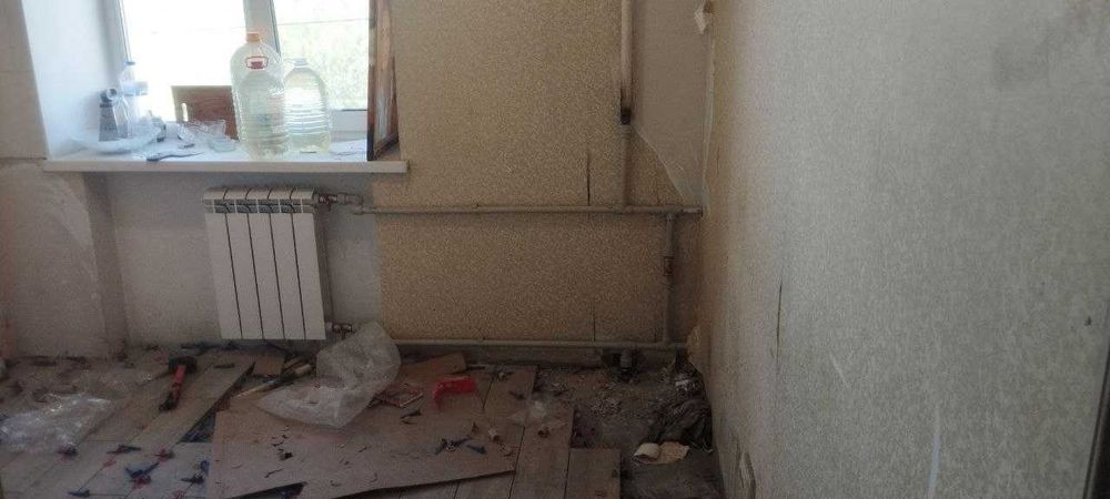 Чистка канализации сантехник на дом срочный сантехник Запорожье Прочистка канализации Запорожье! установка смесителя, монтаж оборудования, замена труб