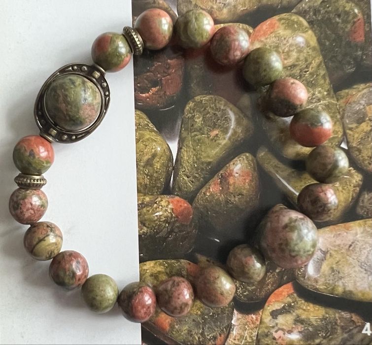 Браслет з каменю УНАКІТ