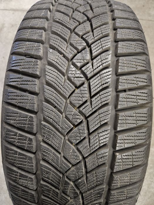 GOODYEAR Ultragrip Performance + 225 45 R17 91H  7mm jak nowe