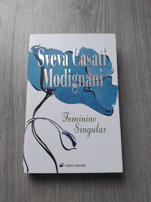 Livro Feminino Singular de Sveva Casati Modignani