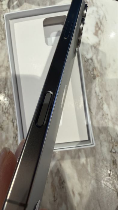 iPhone 16 Pro Max 1 t