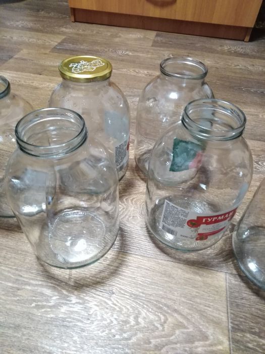 Банки 3 л продам
