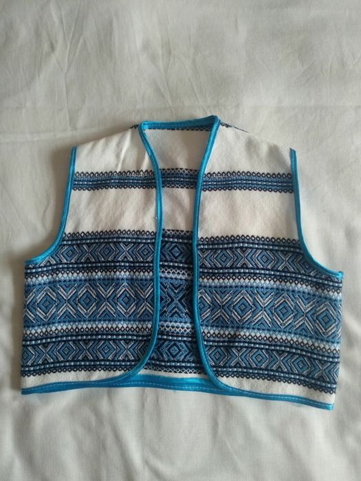 Вишиванка для дівчинки