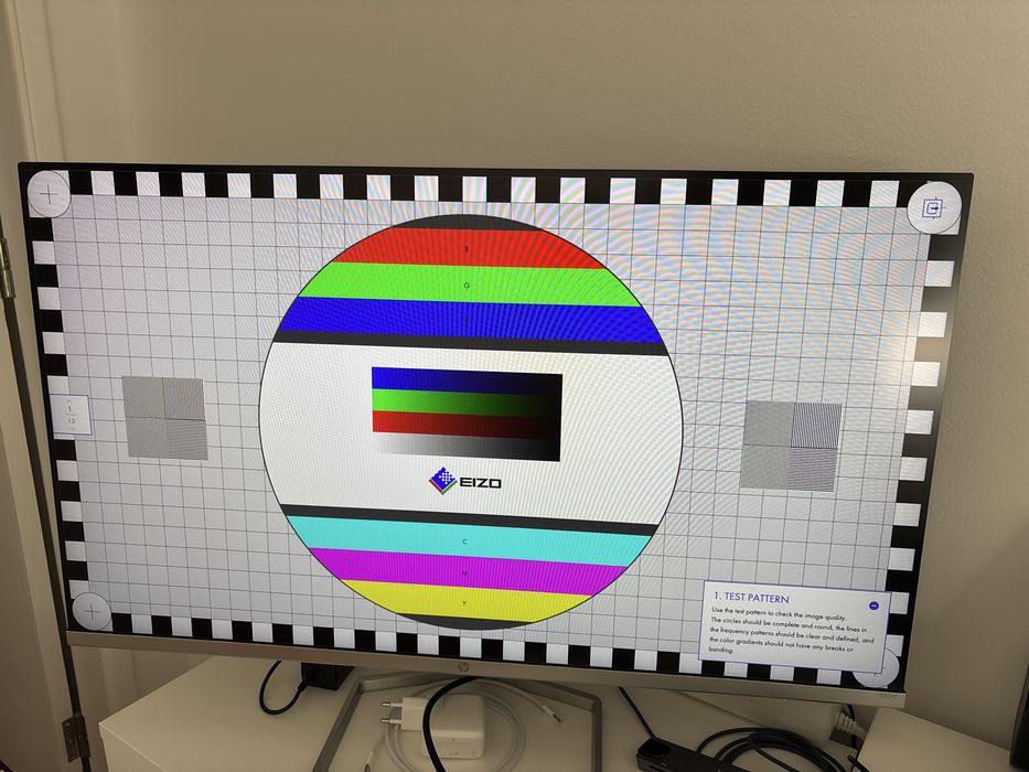 Monitor HP 542sf