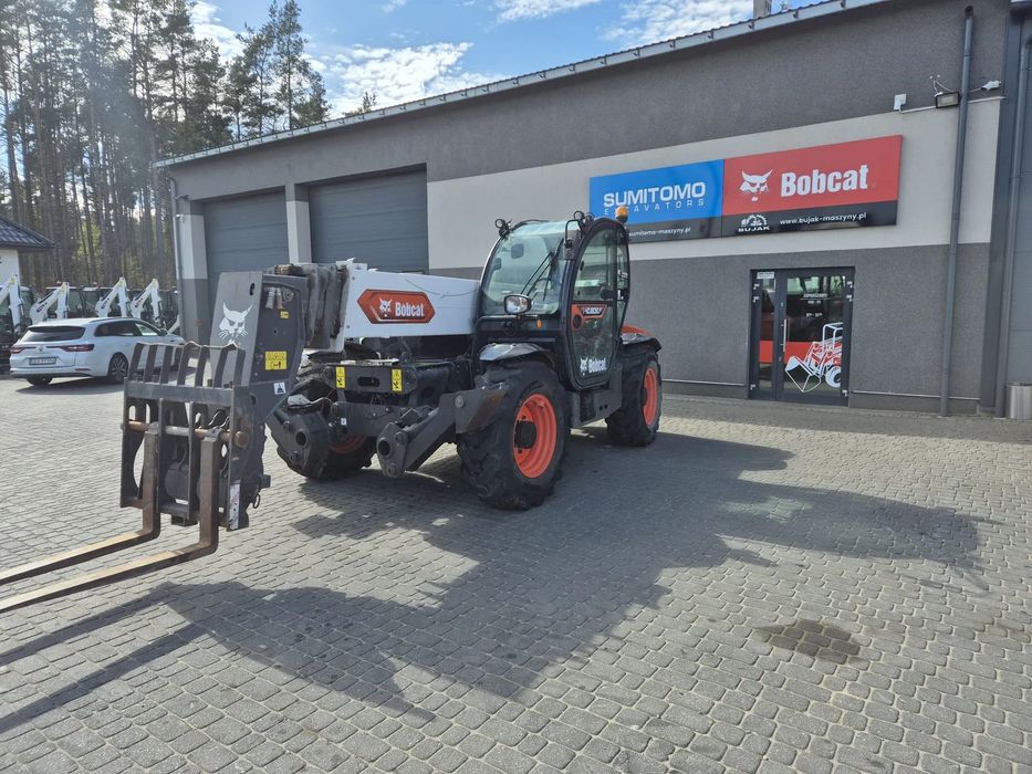 Bobcat T40.180  Bobcat T40.180 Instalacja sterowania radiowego i kosza roboczego