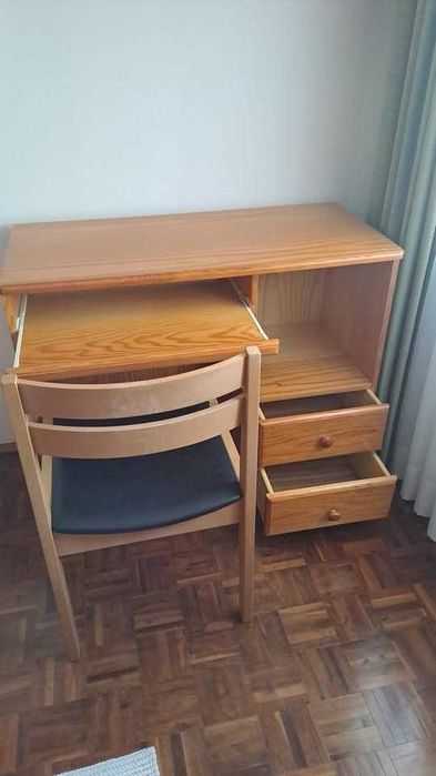 Mobílias de quarto (casal e solteiro com colchões) e escritório