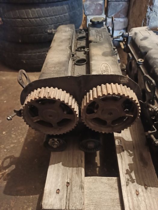 Головка ford escort 1.3 ohv, 1.6 16v 1,4cvh  mondeo 1.8-2.0,