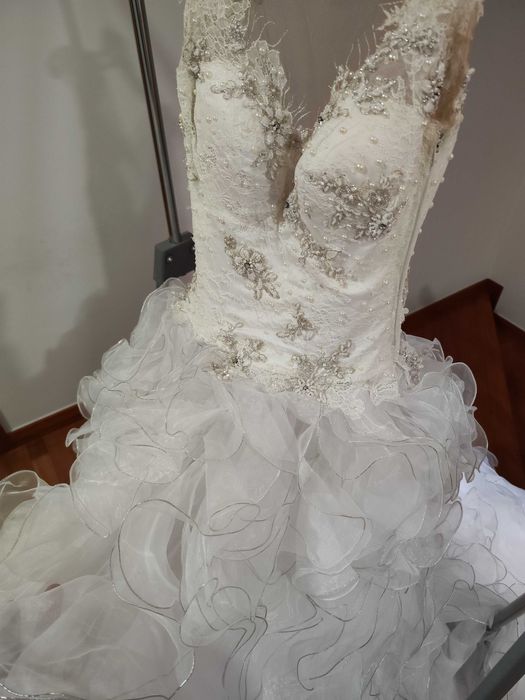 Vestido noiva Micaela Oliveira  c/véu e saiote