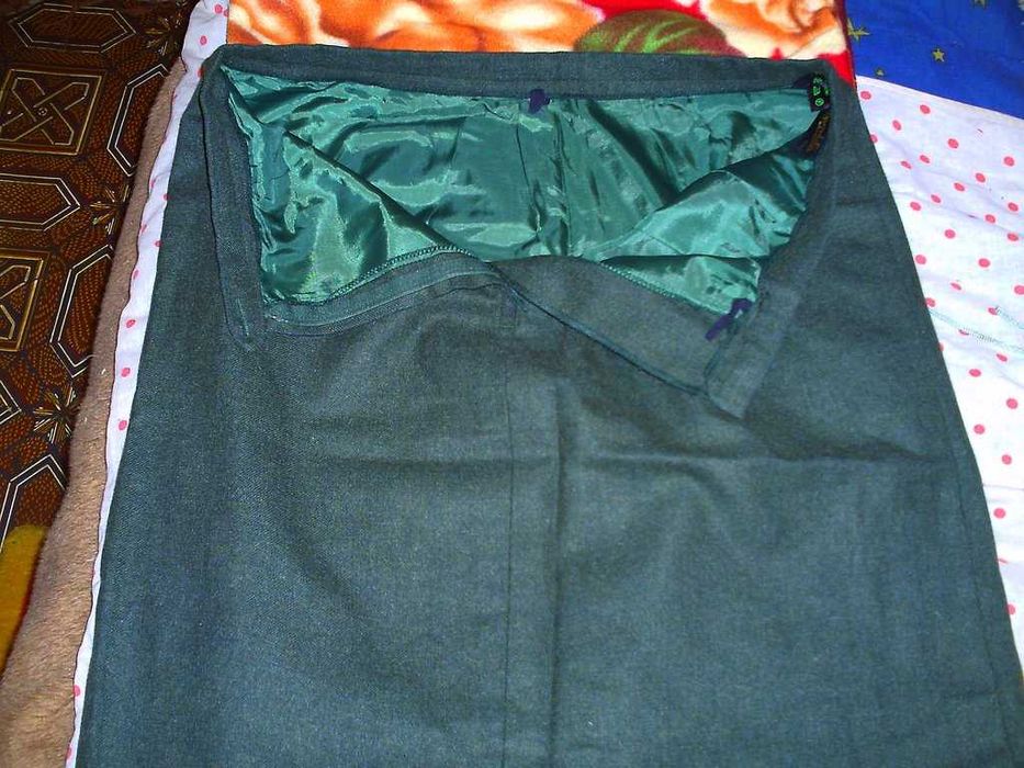 Юбка теплая.отличн.состояние..