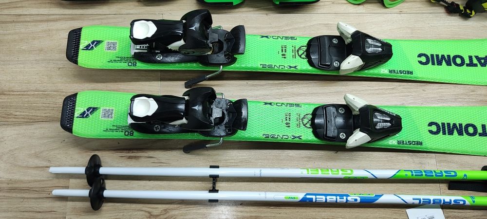 KOMPLET Narty Atomic 80 cm Buty 28 Kask Gogle Kijki