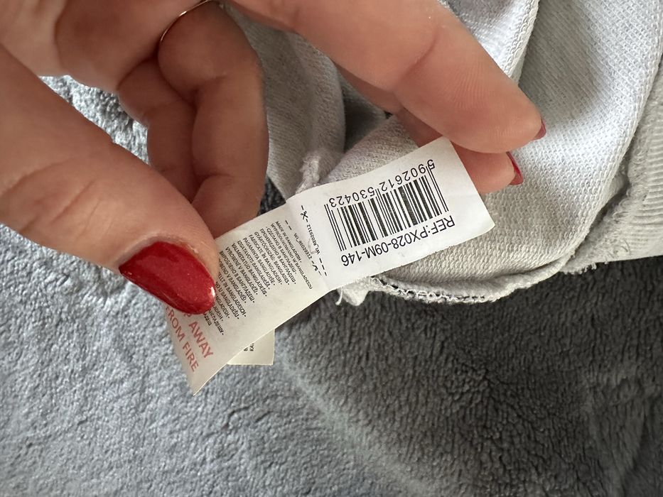 Dwie bluzy Reserved 146 i 152 cm cuenkie