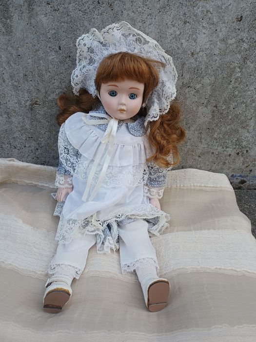 Coleção de antigas bonecas de porcelana 45cm desde 10€ unidade
