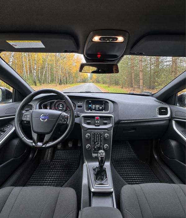 Volvo V40 D3 2.0 150KM