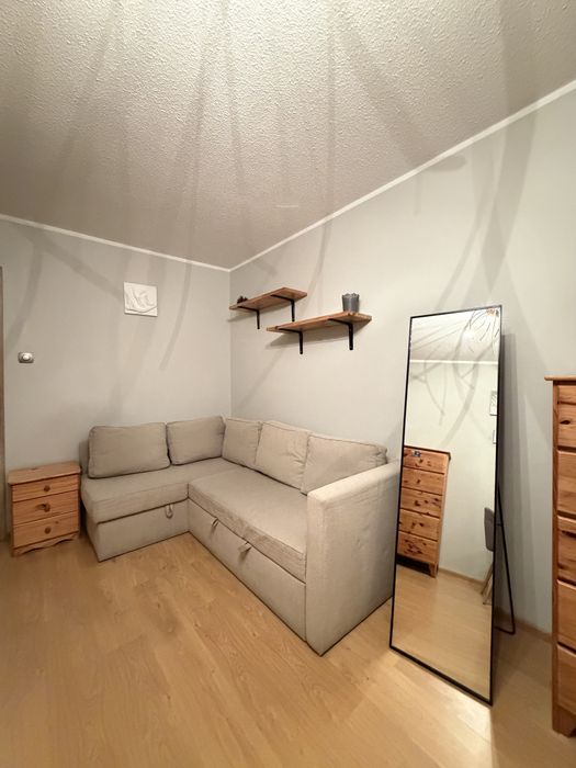 Wynajmę pokój jednoosobowy od 28 września dla dziewczyny – Gdynia Obłuże