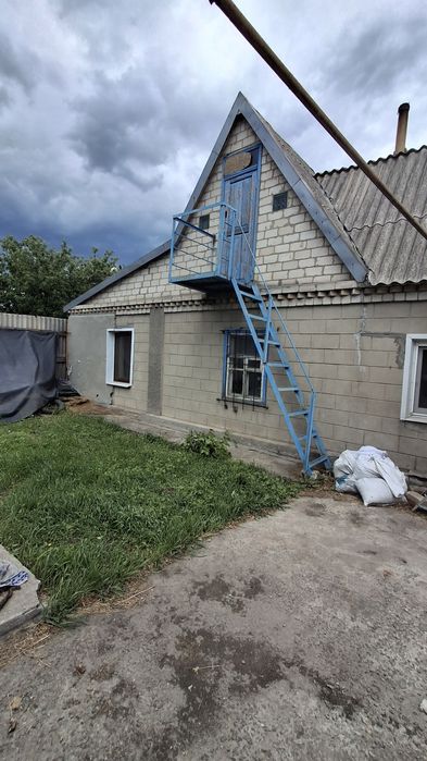 Продам будинок в селі Рогівське.