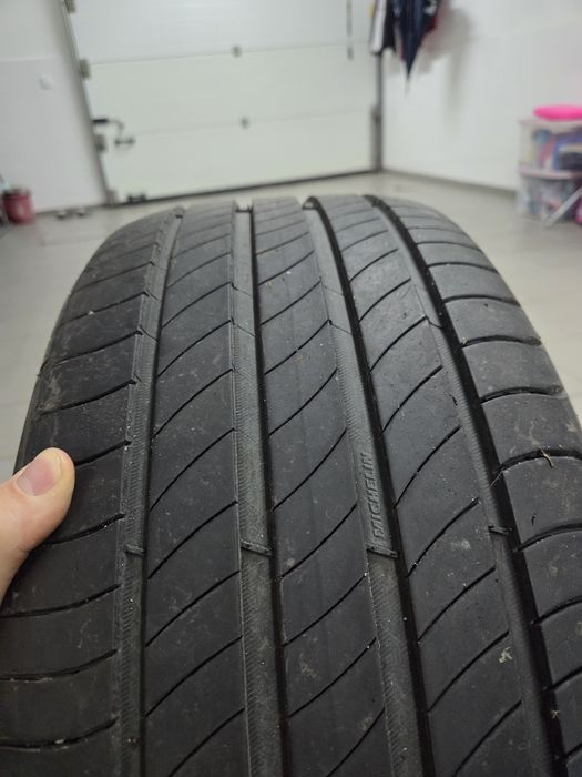 Pneu Michelin primacy 4 dimensões 235/50 R 19