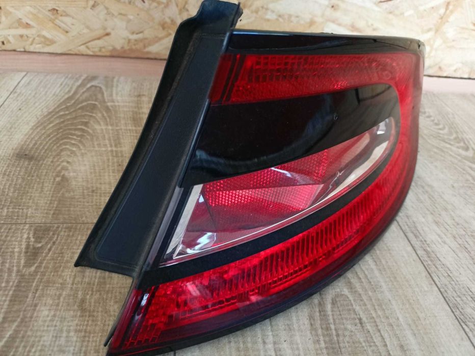 Dodge Dart 2012 - 2016 Lampa Prawa Tył USA oryginał