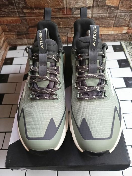 кросівки adidas terrex gore-tex (43р.27,5 см)