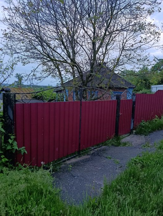 Продам будинок у селі